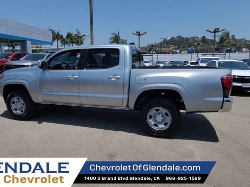 Used 2023 Toyota Tacoma SR5 RWD image 6