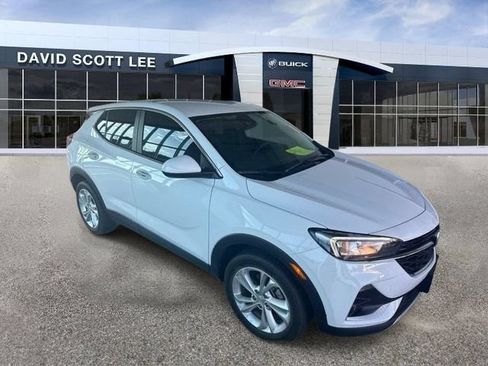 Used 2023 Buick Encore GX Preferred w/ Cold Weather Comfort Package FWD image 6