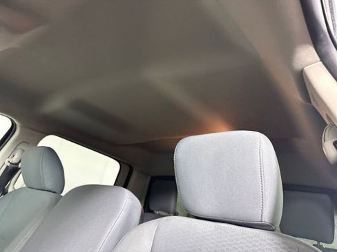 Used 2017 RAM 1500 Classic SLT image 12