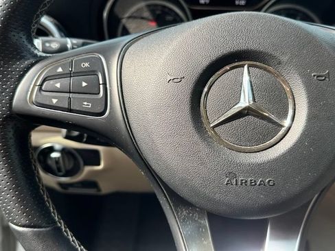 Used 2020 Mercedes-Benz GLA 250 4MATIC image 20
