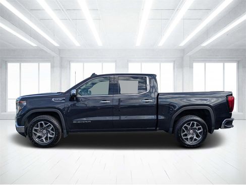 Used 2023 GMC Sierra 1500 SLT image 6