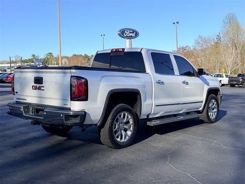 Used 2018 GMC Sierra 1500 SLT image 4