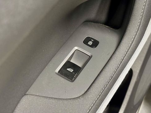 Used 2023 Polestar Polestar 2 w/ Pilot Pack AWD/4WD image 18