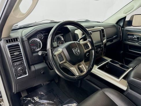 Used 2015 RAM 2500 Laramie image 9