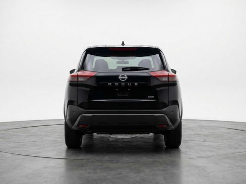 Used 2025 Nissan Rogue SV FWD image 7