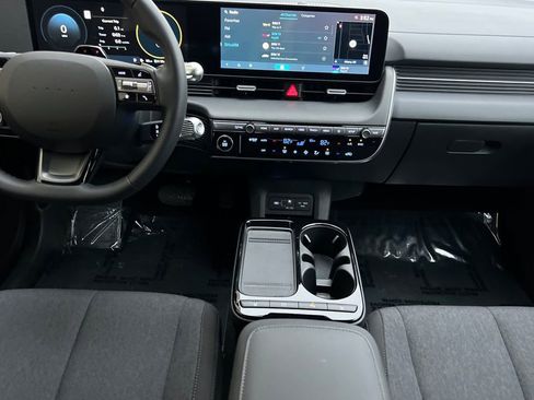 New 2026 Hyundai Ioniq 5 SE image 11