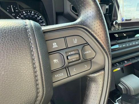 Used 2026 Toyota Tundra SR AWD/4WD image 25