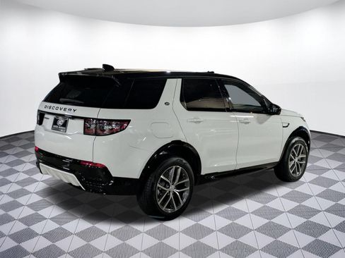 New 2026 Land Rover Discovery Sport Landmark AWD/4WD image 5