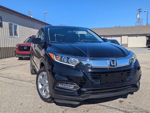 Used 2022 Honda HR-V LX image 8