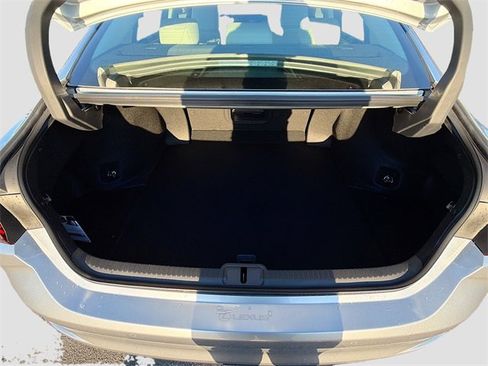 New 2025 Lexus ES 350 Ultra Luxury image 12