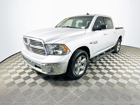 Certified 2018 RAM 1500 Big Horn AWD/4WD image 5