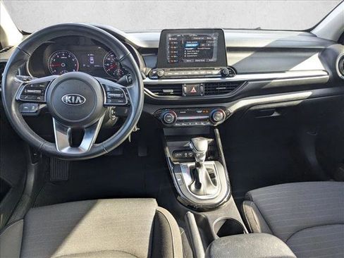 Used 2019 Kia Forte S w/ S Premium Package image 17