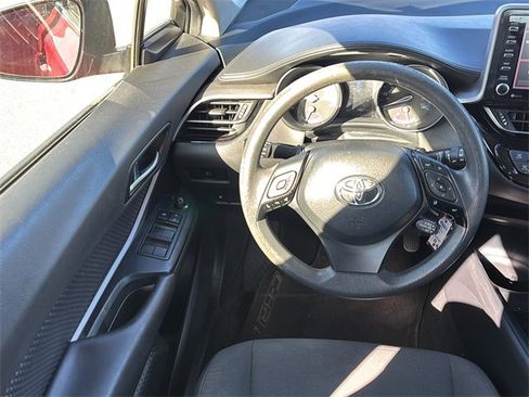 Used 2020 Toyota C-HR LE image 15
