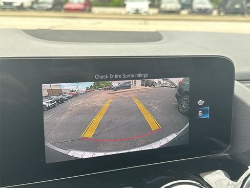 Used 2023 Mercedes-Benz GLA 250 4MATIC image 24