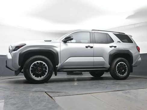 Certified 2026 Toyota 4Runner TRD Off-Road Premium AWD/4WD image 29
