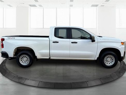 Used 2021 Chevrolet Silverado 1500 W/T w/ WT Fleet Convenience Package AWD/4WD image 4