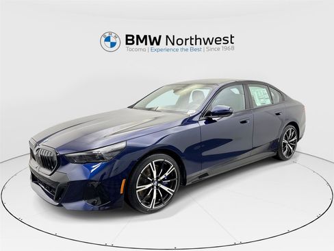 New 2026 BMW 540i xDrive w/ Executive Package image 1