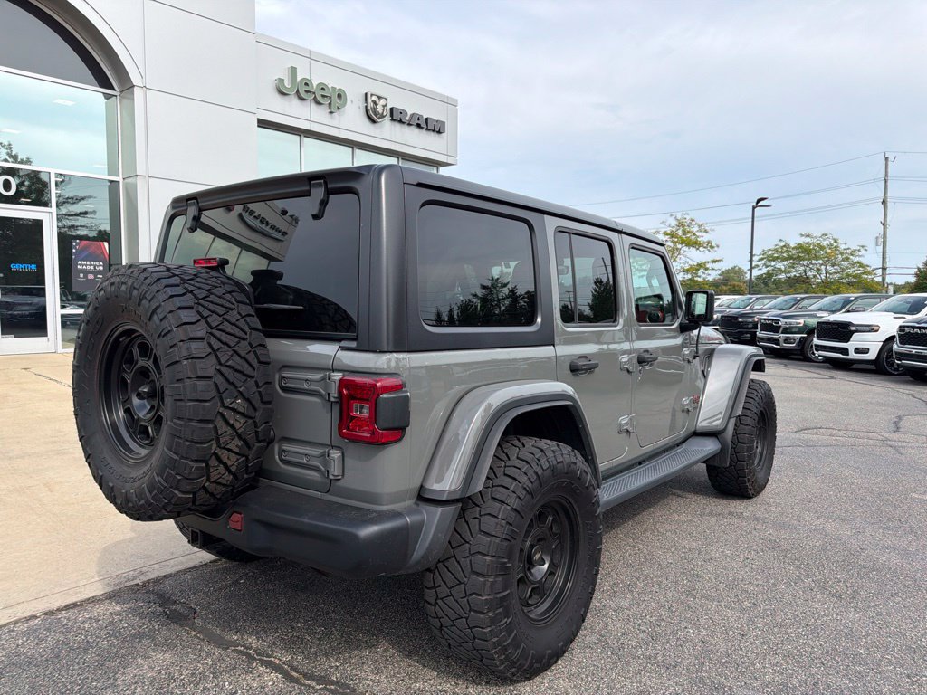 Used 2018 Jeep Wrangler Unlimited Rubicon w/ Dual Top Group AWD/4WD image 3