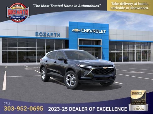 New 2026 Chevrolet Trax LS w/ LS Convenience Package image 1