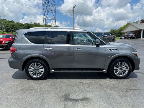 Used 2017 INFINITI QX80 4WD w/ Driver Assistance Package image 5