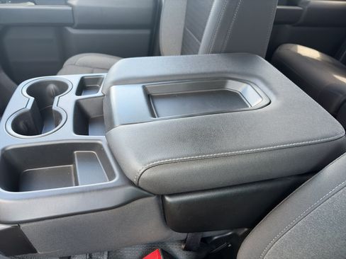 Used 2024 Chevrolet Silverado 2500 Custom w/ Custom Convenience Package AWD/4WD image 29
