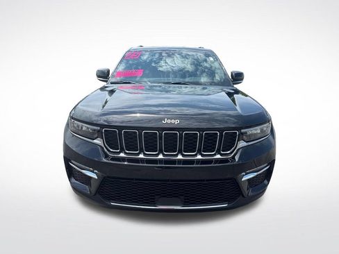 Used 2025 Jeep Grand Cherokee Limited AWD/4WD image 8