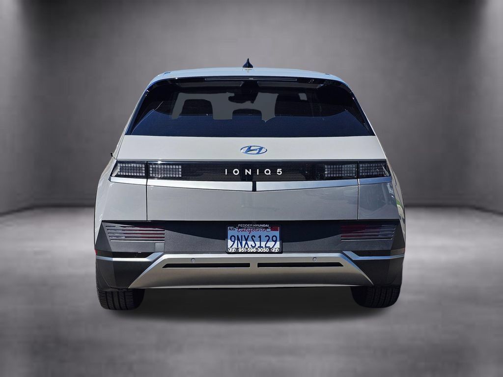 Certified 2024 Hyundai Ioniq 5 SE RWD image 6