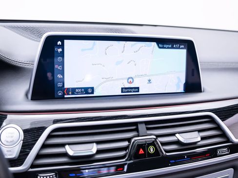 Used 2019 BMW 740i xDrive w/ Executive Package AWD/4WD image 24