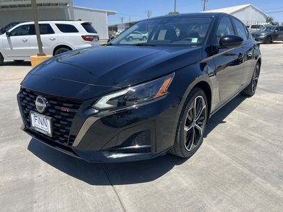 Used 2024 Nissan Altima 2.5 SR w/ SR Premium Package