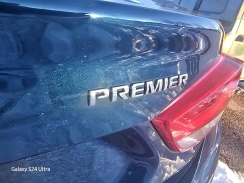 Used 2019 Chevrolet Cruze Premier image 7