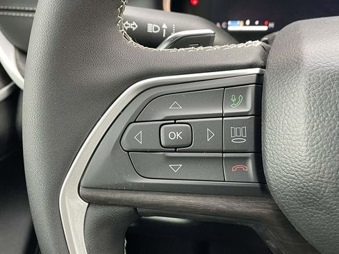 New 2025 Jeep Grand Cherokee L Limited w/ Trailer Tow Package image 31