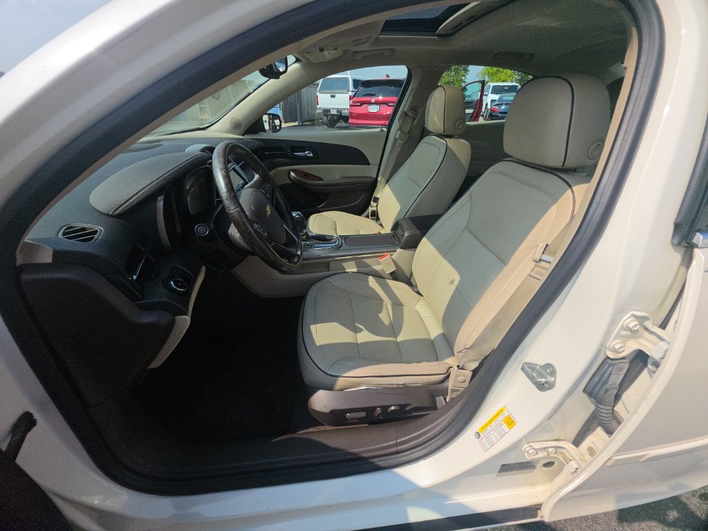 Used 2013 Chevrolet Malibu LT FWD image 13