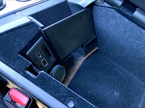 Used 2021 Cadillac CT4 Premium Luxury image 29