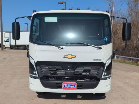 New 2025 Chevrolet Low Cab Forward 5500XD image 2