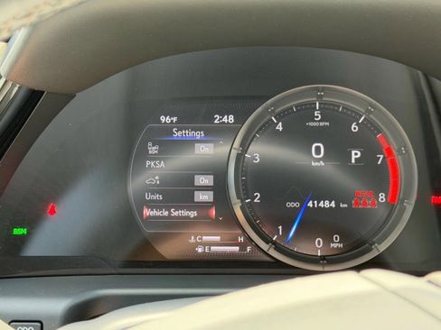 Used 2023 Lexus ES 350 F Sport w/ Accessory Package (Z2) FWD image 29