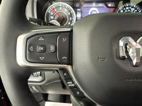 Used 2025 RAM 1500 Big Horn AWD/4WD image 19
