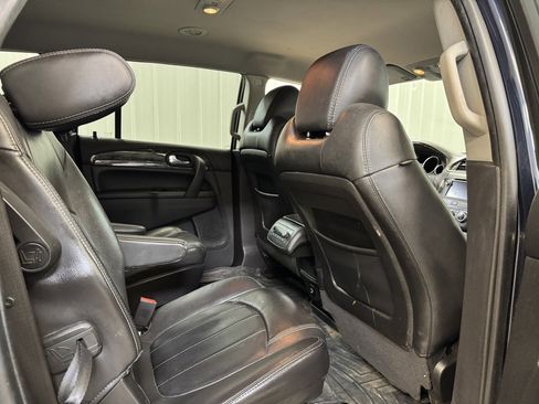Used 2016 Buick Enclave Leather image 24