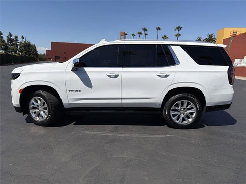 Used 2022 Chevrolet Tahoe Premier AWD/4WD image 3