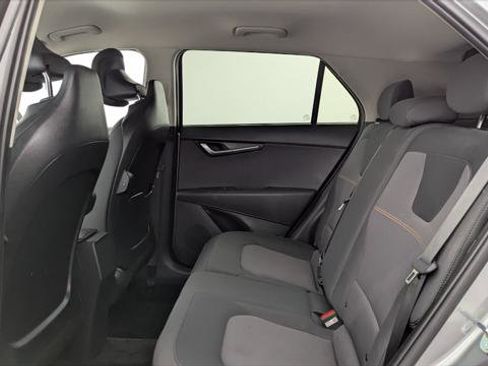 Used 2025 Kia Niro LX FWD image 17