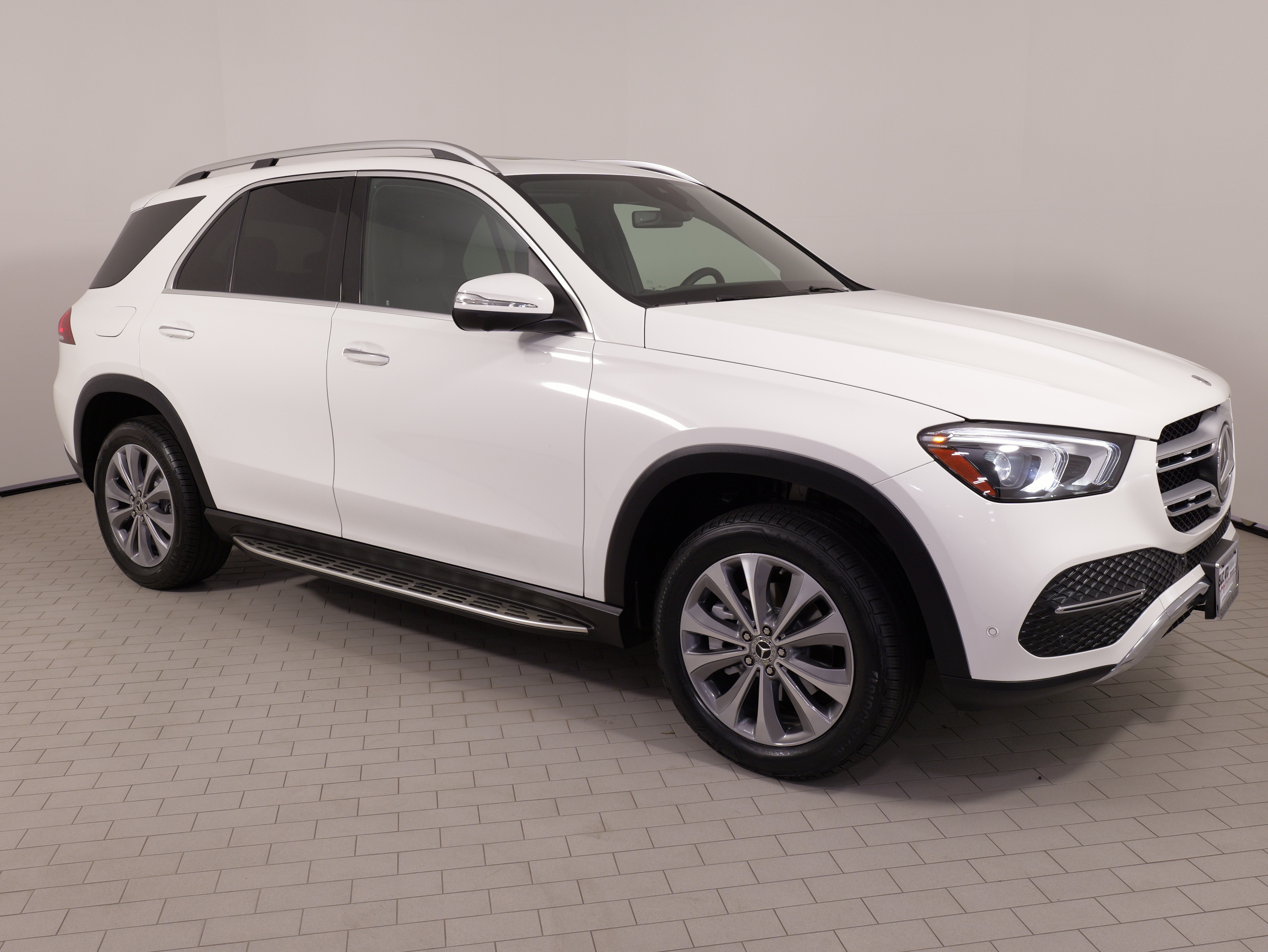 Used 2021 Mercedes-Benz GLE 350 4MATIC image 7