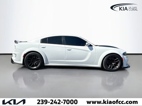 Used 2020 Dodge Charger Scat Pack image 6