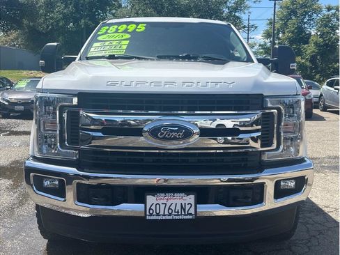 Used 2018 Ford F250 XLT w/ XLT Value Package AWD/4WD image 2