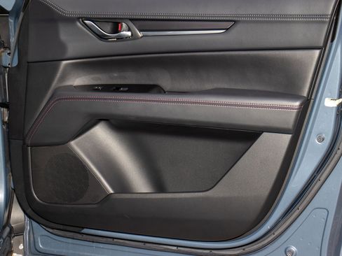 Used 2023 MAZDA CX-5 Carbon Edition image 17