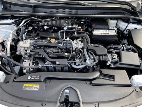 Used 2025 Toyota Corolla LE image 10