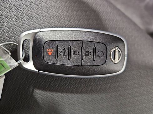 New 2026 Nissan Rogue SV AWD/4WD image 28