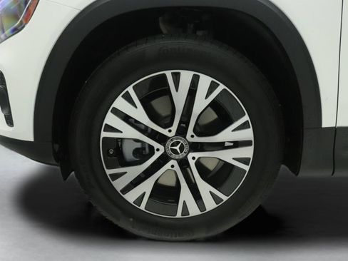 New 2026 Mercedes-Benz GLB 250 image 11