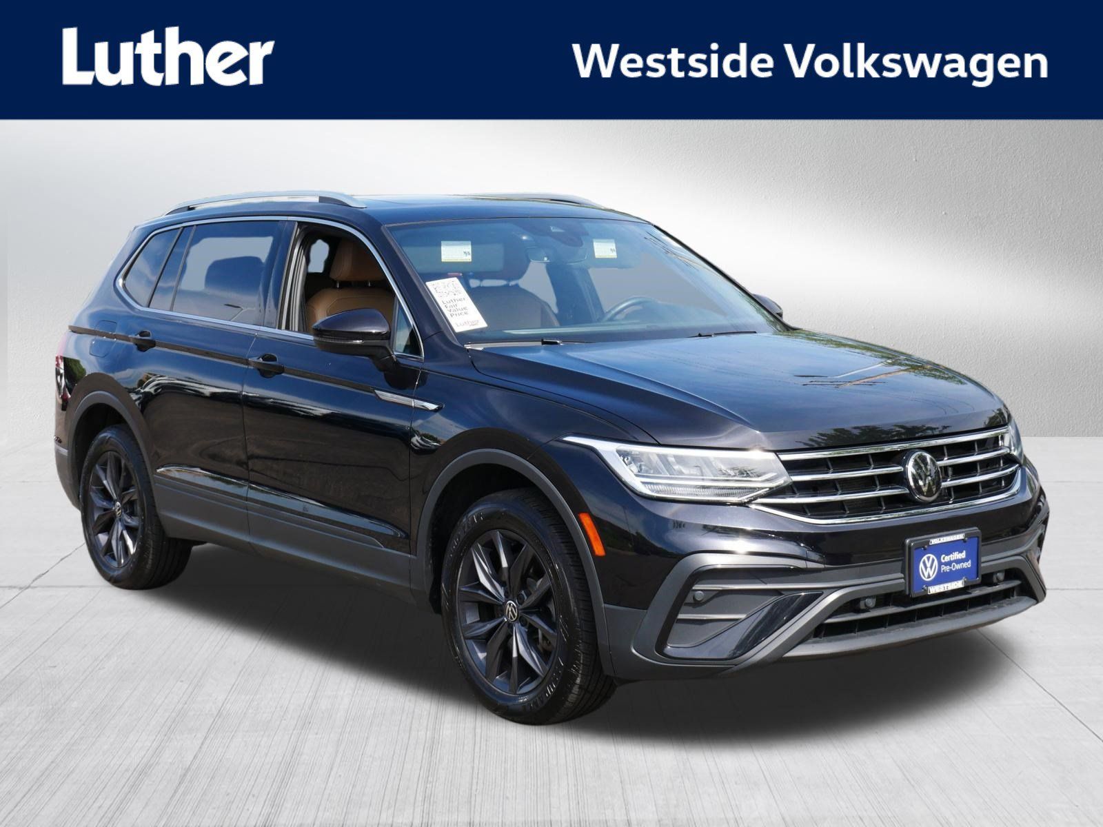 Used 2022 Volkswagen Tiguan SE w/ Panoramic Sunroof Package AWD/4WD image 1
