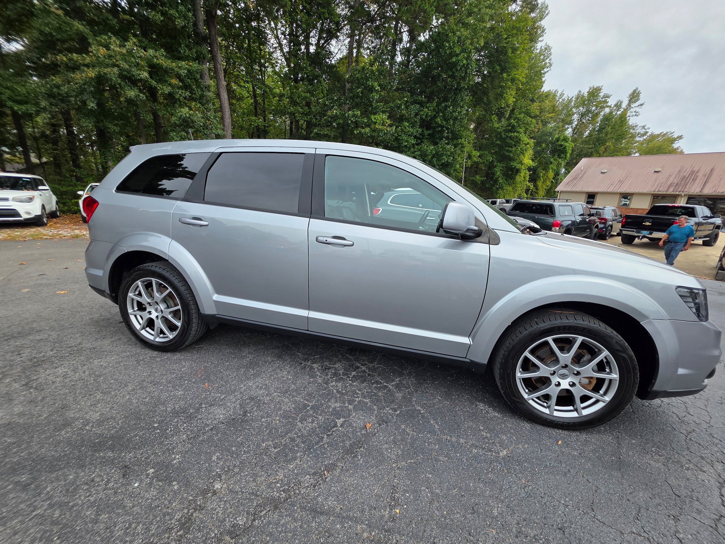 Used 2019 Dodge Journey GT FWD image 4