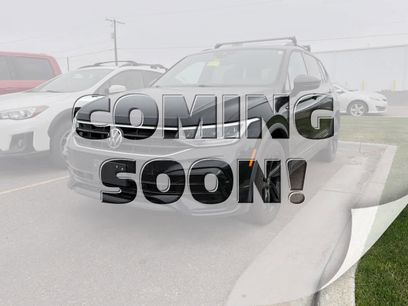 Used 2023 Volkswagen Tiguan SE R-Line