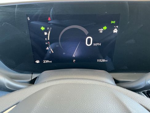 Used 2024 Buick Envista Avenir image 8